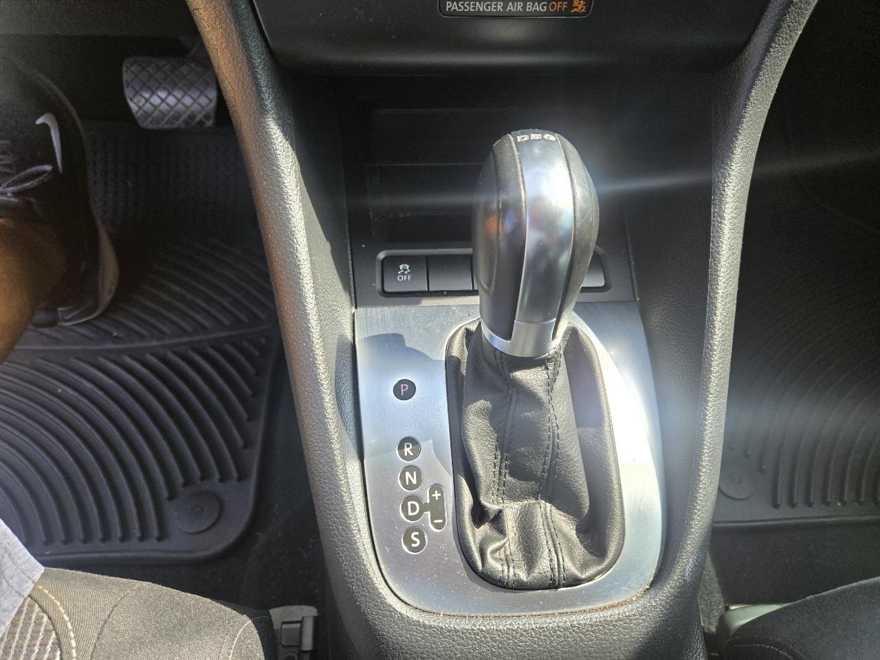 Volkswagen Golf 4dr HB DSG TDI 2013