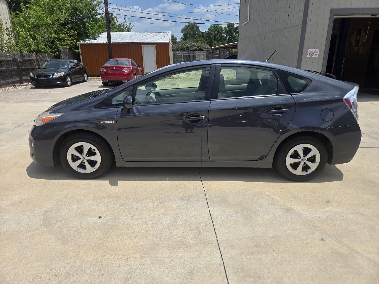 Toyota Prius 5dr HB II (Natl) 2012