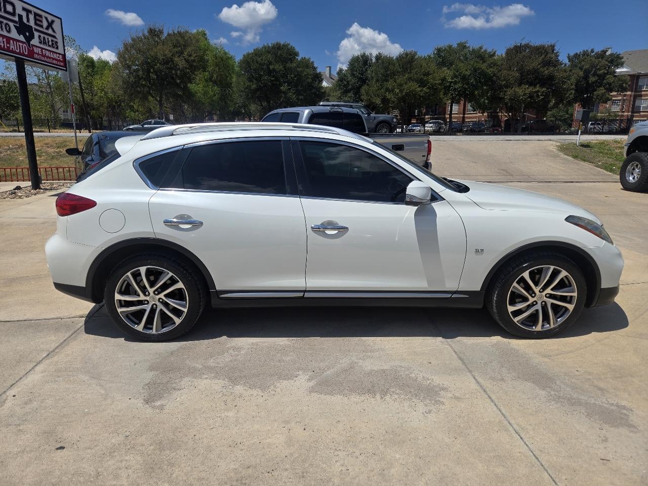Infiniti QX50 RWD 2017