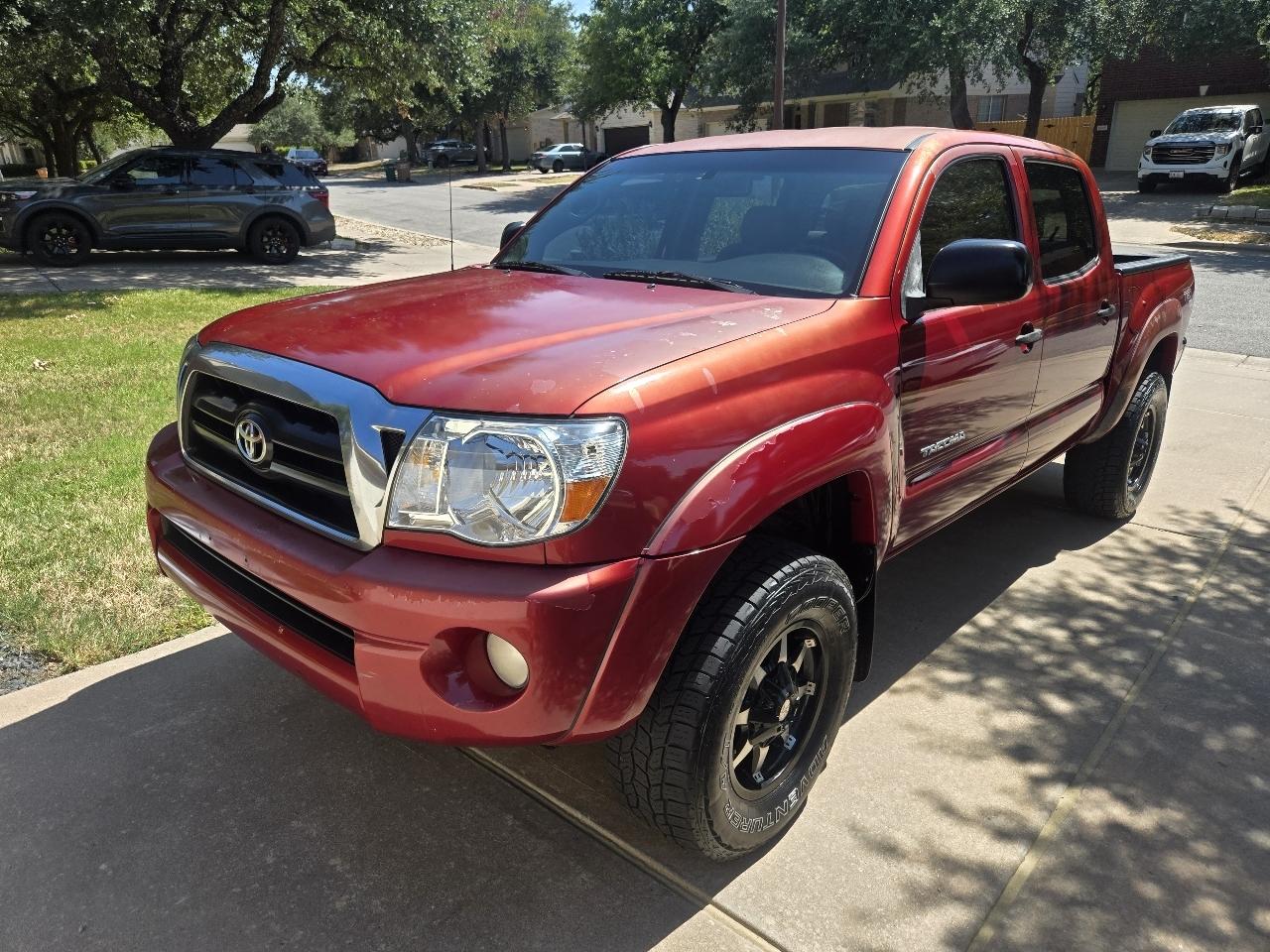 Toyota Tacoma Double 128" Manual 4WD (Natl) 2005