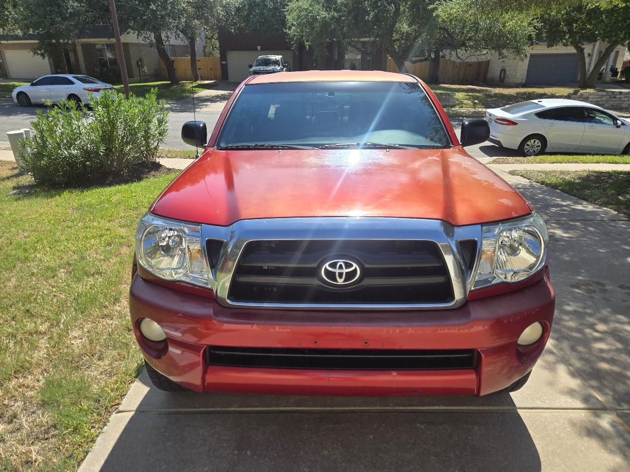 Toyota Tacoma Double 128" Manual 4WD (Natl) 2005