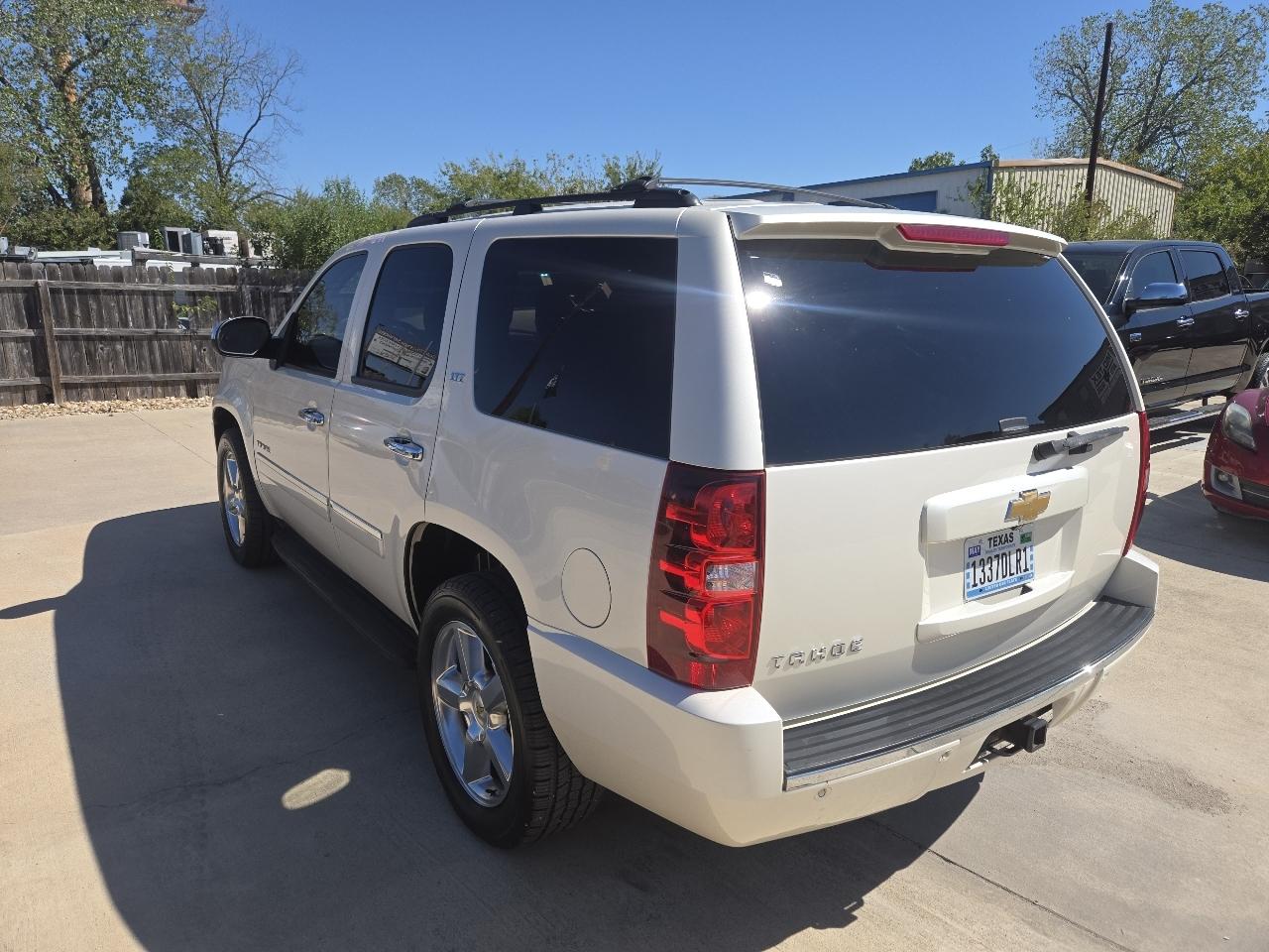 Chevrolet Tahoe 2WD 4dr 1500 LTZ 2013