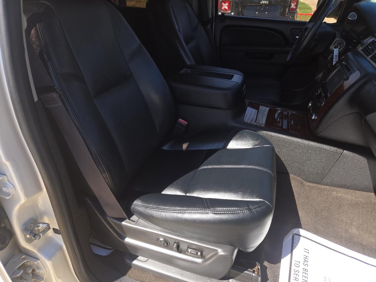 Chevrolet Tahoe 2WD 4dr 1500 LTZ 2013