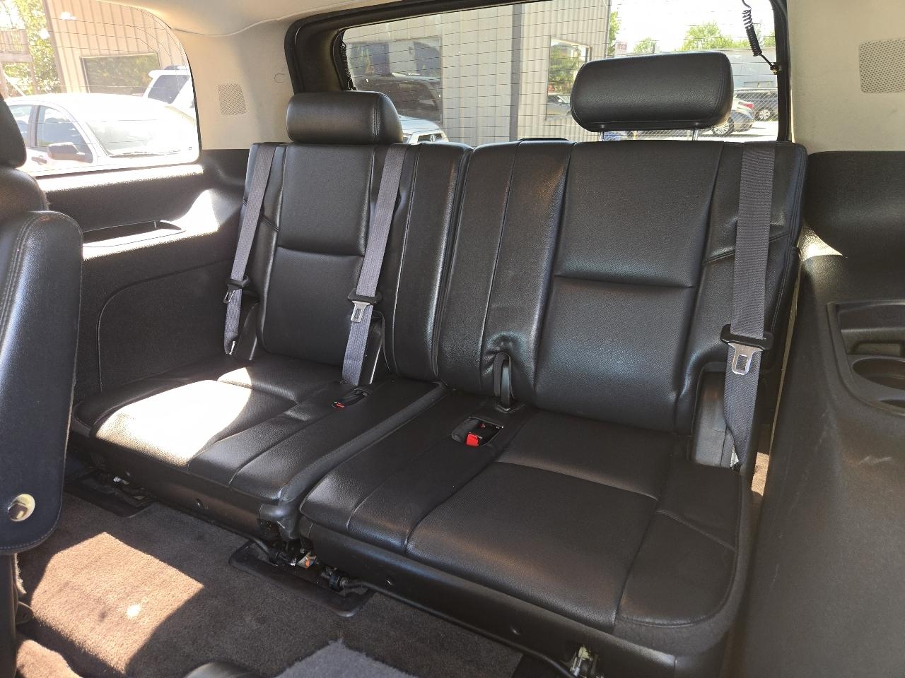 Chevrolet Tahoe 2WD 4dr 1500 LTZ 2013