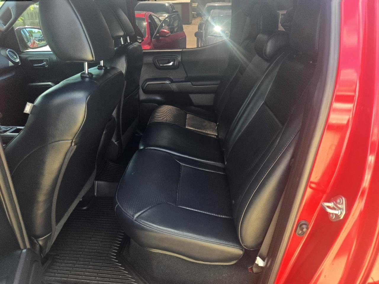 Toyota Tacoma 2WD TRD Sport Double Cab 5' Bed V6 AT (Natl) 2020