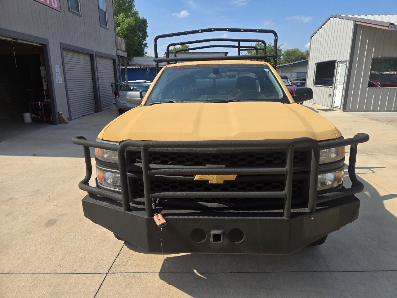 Chevrolet Silverado 1500 4WD Reg Cab 119.0" Work Truck 2015