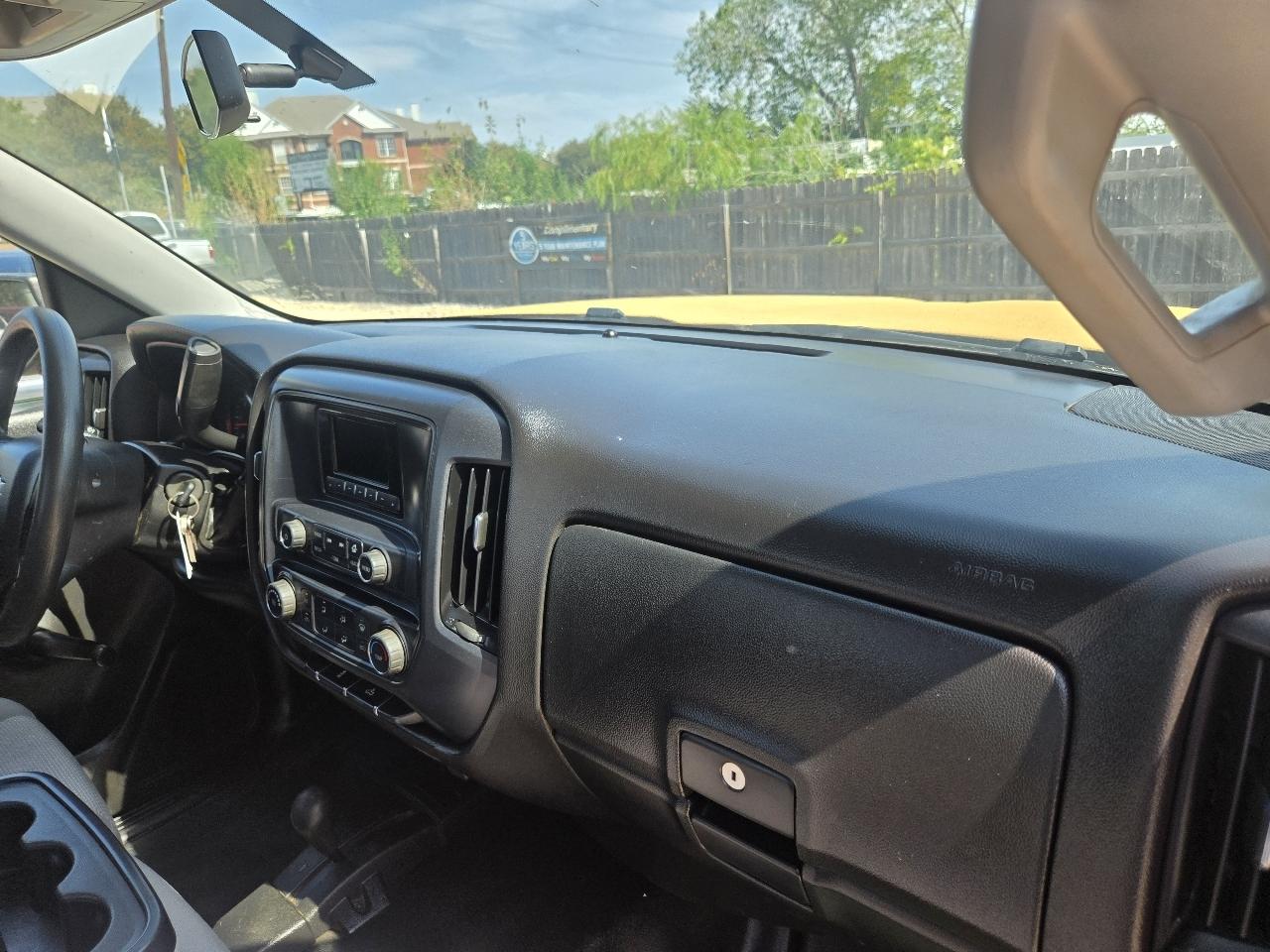 Chevrolet Silverado 1500 4WD Reg Cab 119.0" Work Truck 2015