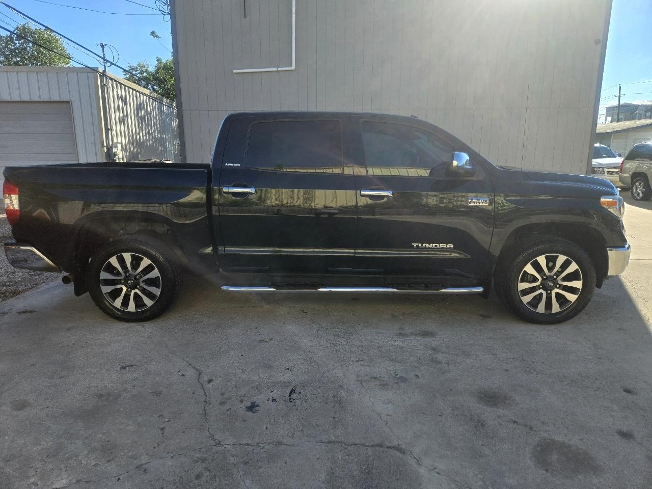 Toyota Tundra 4WD Limited CrewMax 5.5' Bed (Natl) 2019