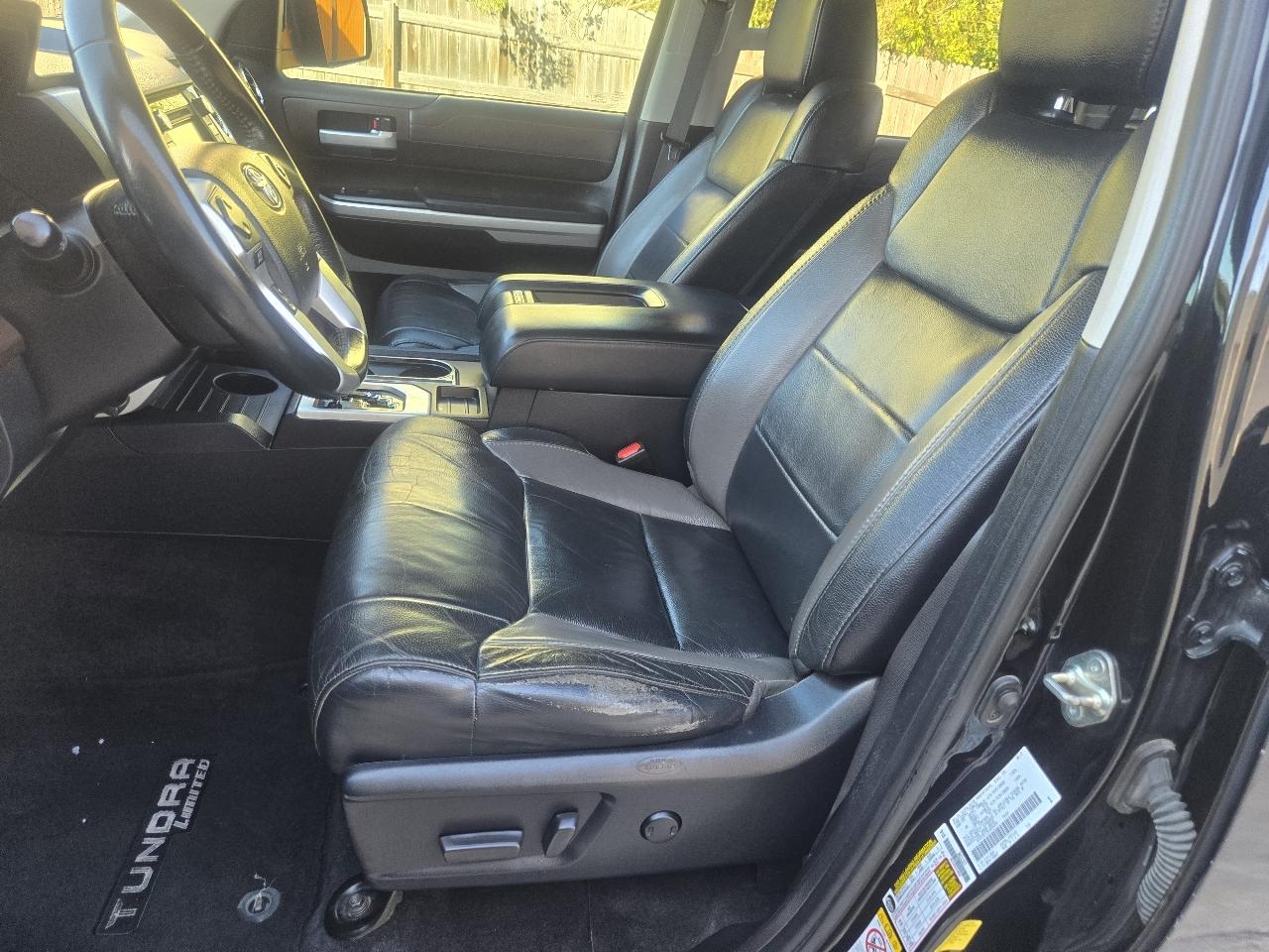 Toyota Tundra 4WD Limited CrewMax 5.5' Bed (Natl) 2019