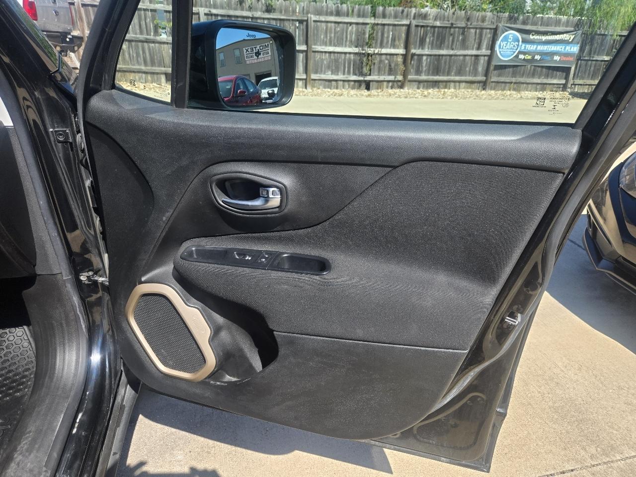 Jeep Renegade 4WD 4dr Latitude 2016