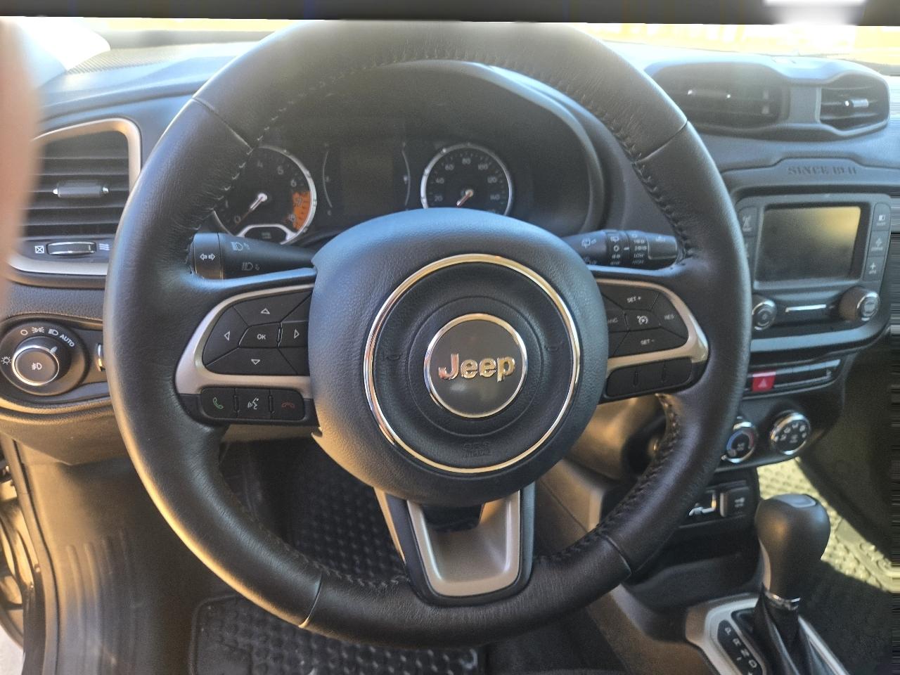 Jeep Renegade 4WD 4dr Latitude 2016