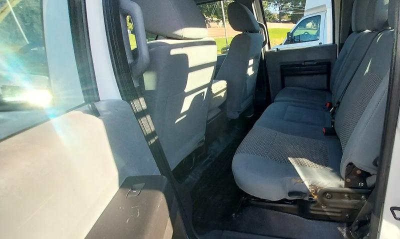 2015 Ford F-350 XLT photo 6