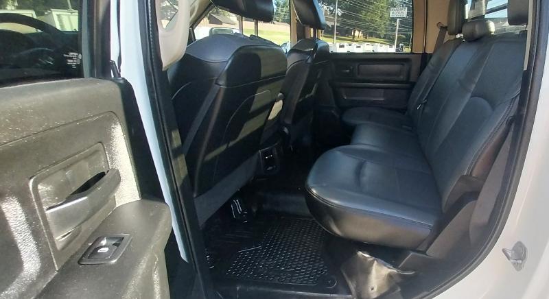 2020 Ram 3500 photo 9