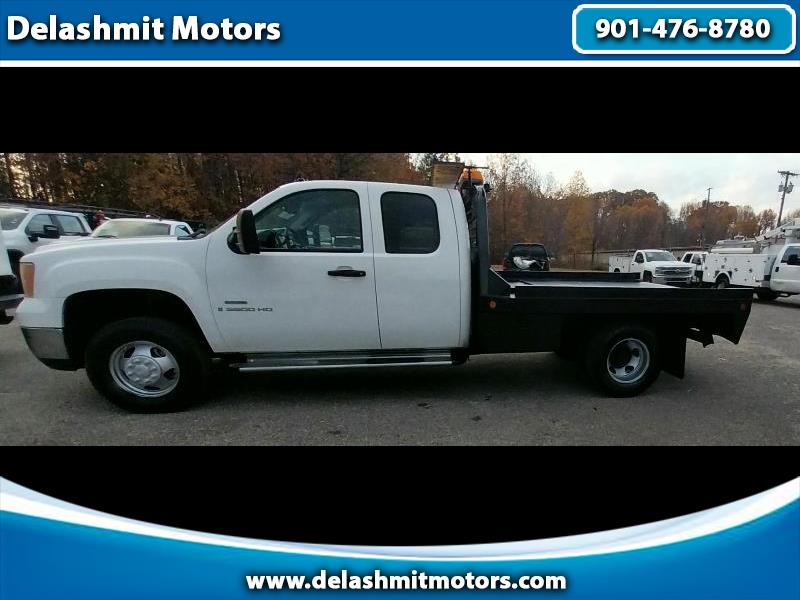 2009 GMC Sierra 3500HD 4WD Ext Cab 157.5" SRW SLE