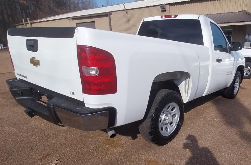 Chevrolet Silverado 1500 1LT Crew Cab 2WD 2012