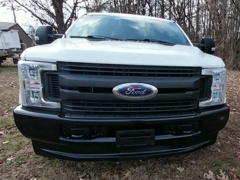 Ford F-250 SD XLT Crew Cab Long Bed 4WD 2019