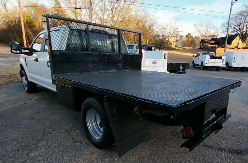 Ford F-350 SD XL Crew Cab 2WD DRW 2017