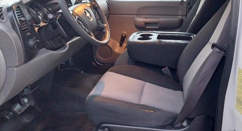 Chevrolet Silverado 2500HD LS Long Bed 2WD 2008