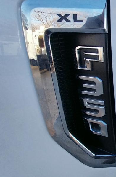 Ford F-350 SD XL SuperCab 4WD 2017