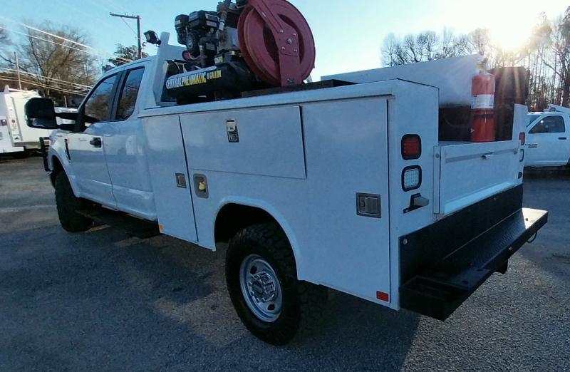 Ford F-350 SD XL SuperCab 4WD 2017