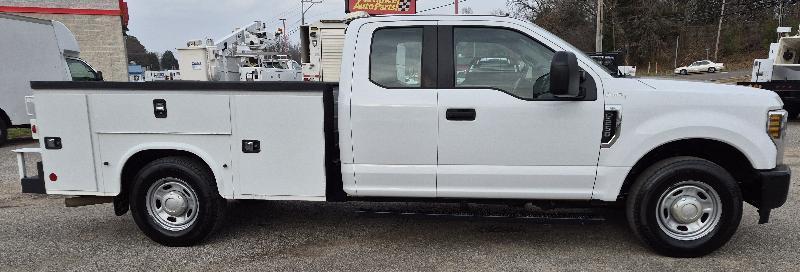 Ford F-250 SD XLT SuperCab Long Bed 2WD 2018