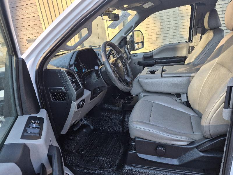 Ford F-350 SD XL SuperCab Long Bed 2WD 2017