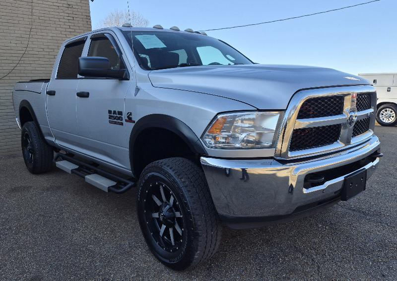 RAM 2500 Tradesman Crew Cab SWB 4WD 2018
