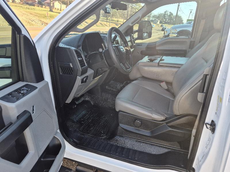 Ford F-350 SD XL SuperCab 2WD 2019