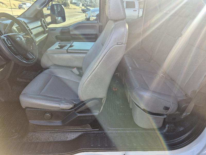 Ford F-350 SD XL SuperCab 2WD 2019