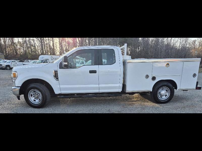 2022 Ford F-250 SD XLT SuperCab Long Bed 2WD