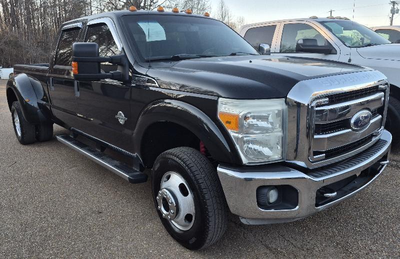 Ford F-350 SD XLT Crew Cab Long Bed DRW 4WD 2011