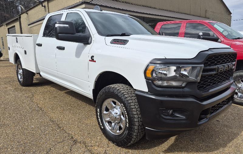 RAM 2500 Tradesman Crew Cab LWB 4WD 2023