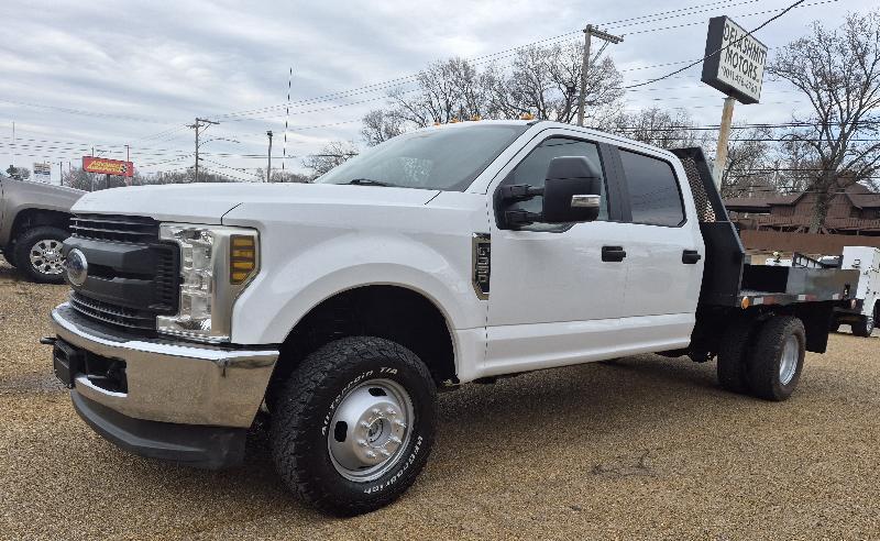 Ford F-350 SD XL Crew Cab LWB DRW 4WD 2019