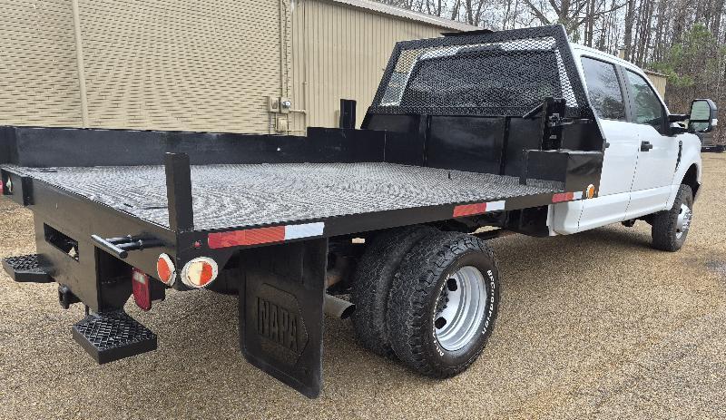 Ford F-350 SD XL Crew Cab LWB DRW 4WD 2019