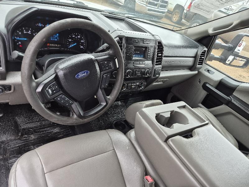 Ford F-350 SD XL Crew Cab LWB DRW 4WD 2019