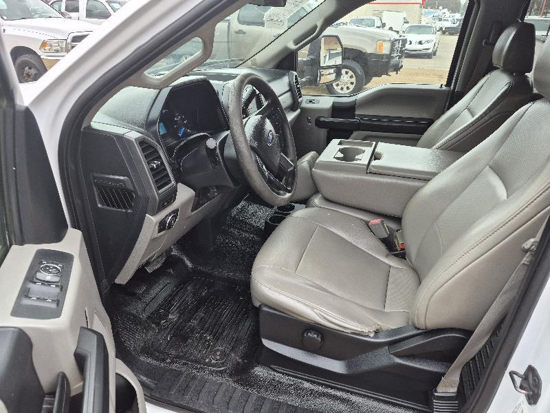 Ford F-350 SD XL Crew Cab LWB DRW 4WD 2019