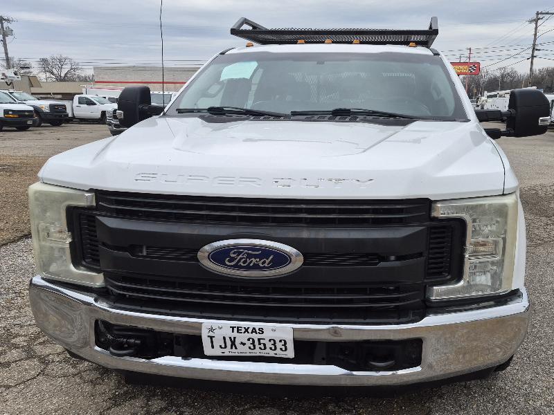 Ford F-350 SD XL Crew Cab LWB DRW 2WD 2017