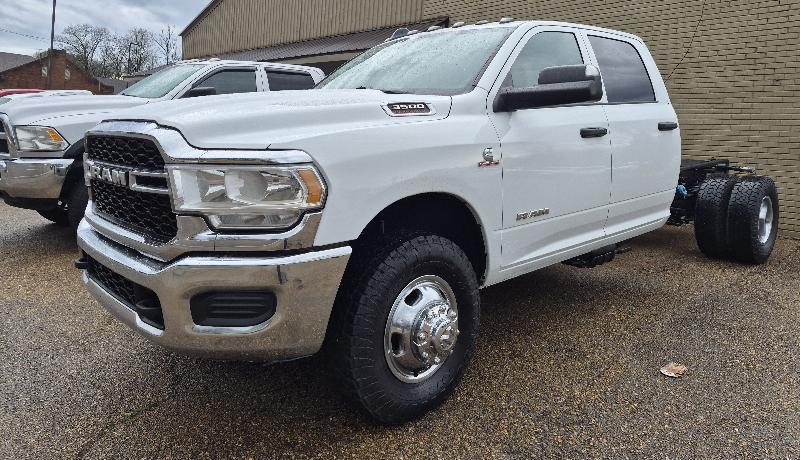 RAM 3500 Crew Cab 4WD DRW 2022