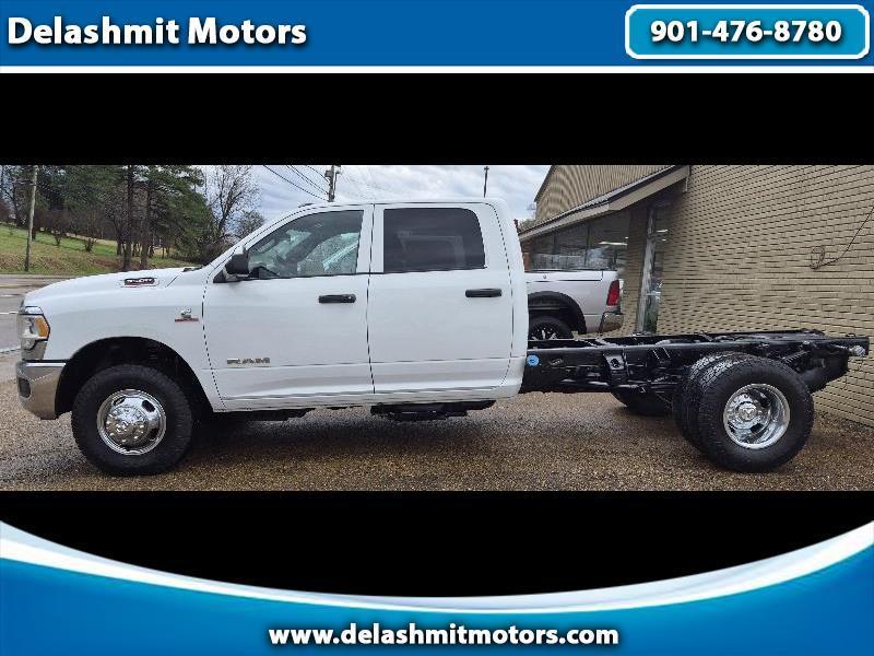 RAM 3500 Crew Cab 4WD DRW 2022