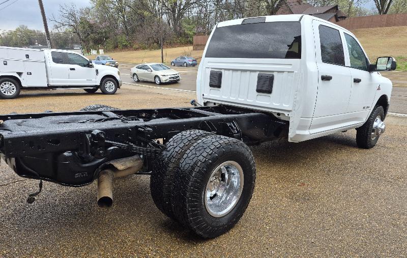 RAM 3500 Crew Cab 4WD DRW 2022