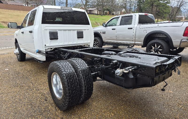 RAM 3500 Crew Cab 4WD DRW 2022
