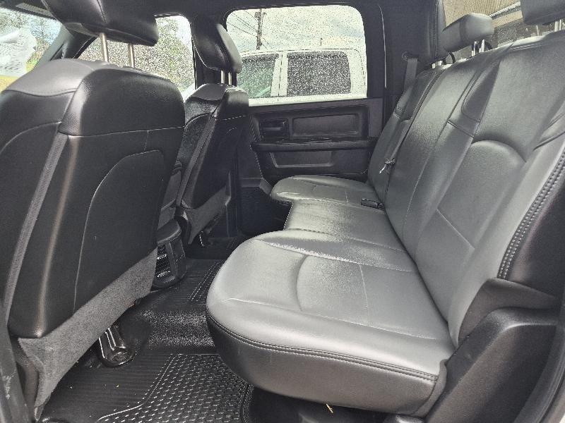 RAM 3500 Crew Cab 4WD DRW 2022