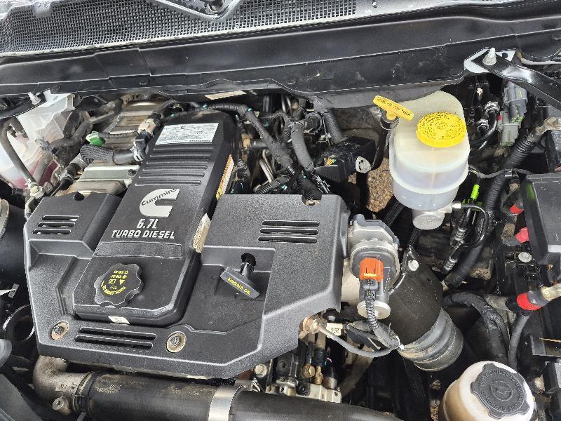 RAM 3500 Crew Cab 4WD DRW 2022