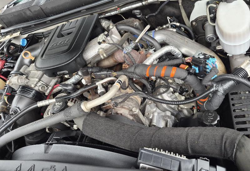 Chevrolet Silverado 3500HD Work Truck Crew Cab 4WD 2012