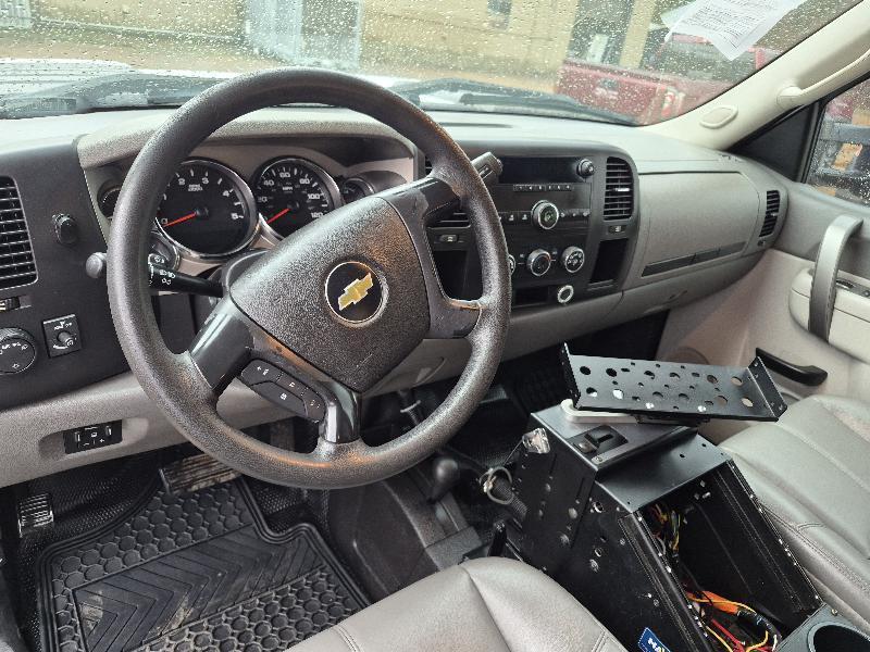 Chevrolet Silverado 3500HD Work Truck Crew Cab 4WD 2012