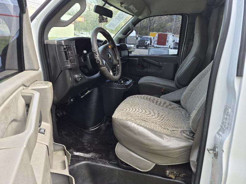 Chevrolet Express G3500 139" 2017