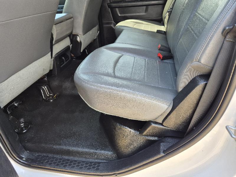 RAM 3500 Crew Cab 4WD DRW 2016