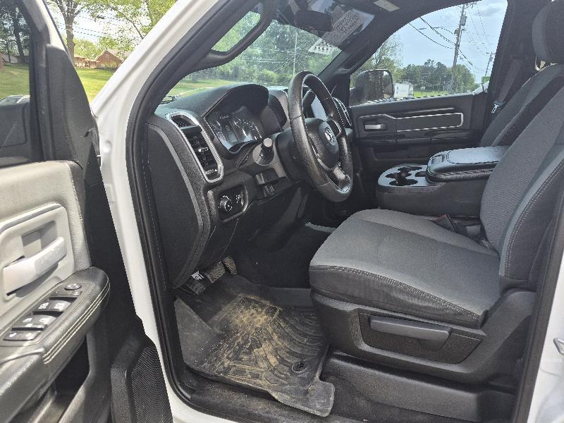 RAM 2500 Tradesman Crew Cab SWB 4WD 2022