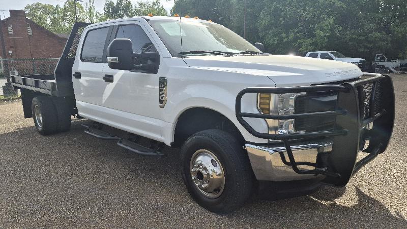 Ford F-350 SD XL Crew Cab 4WD DRW 2018