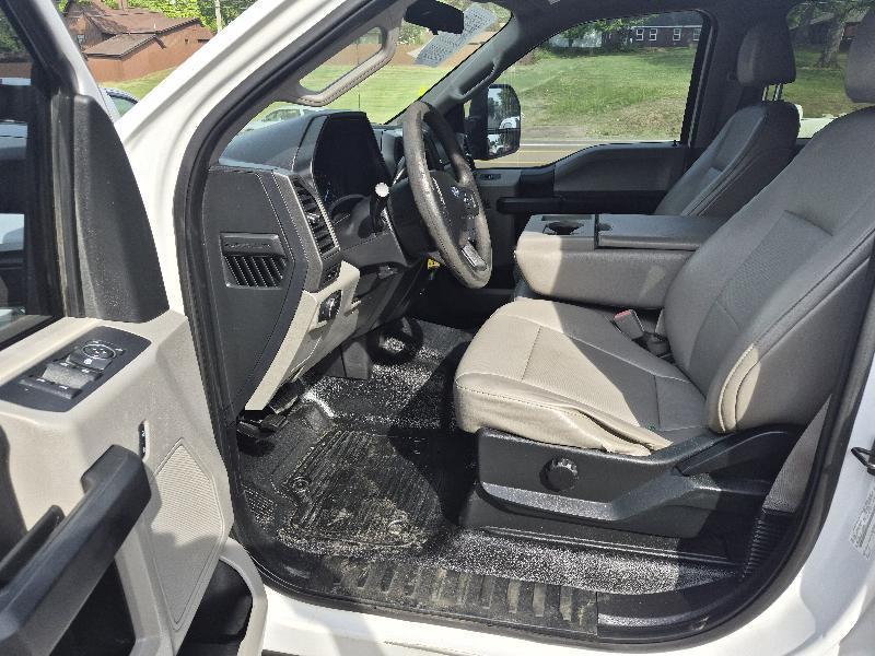 Ford F-350 SD XL Crew Cab 4WD DRW 2018